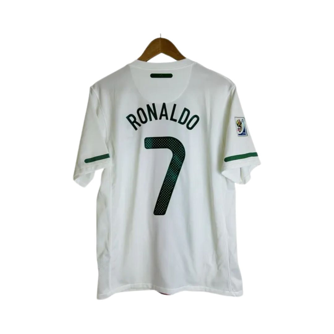 Camisa Retrô Portugal II Cristiano Ronaldo #7 2010 - Torcedor Masculina - Branco