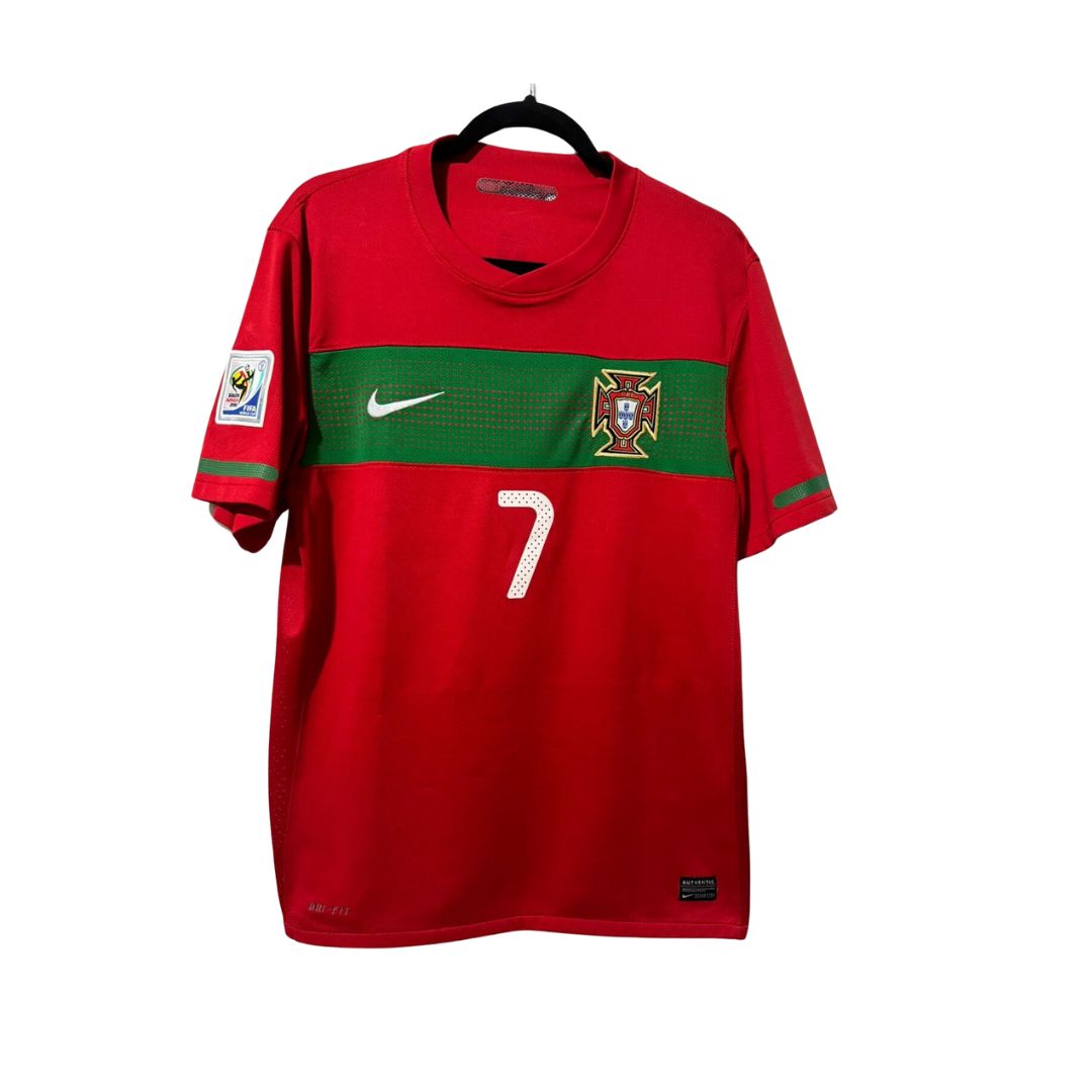 Camisa Retrô Portugal I Cristiano Ronaldo #7 2010 - Torcedor Masculina - Vermelho
