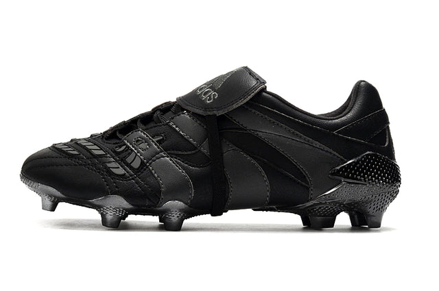 Chuteira de Campo Adidas Predator Accelerator FG Eternal Class - Manto Elegante