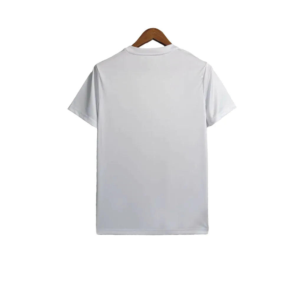 Camisa Real Madrid x Balmain Refletiva 23/24 - Torcedor Masculina - Branco - Manto Elegante