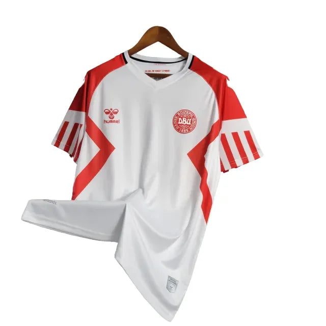 Camisa Seleção da Dinamarca II (Away) 23/24 - Torcedor Masculina - Branco - Manto Elegante