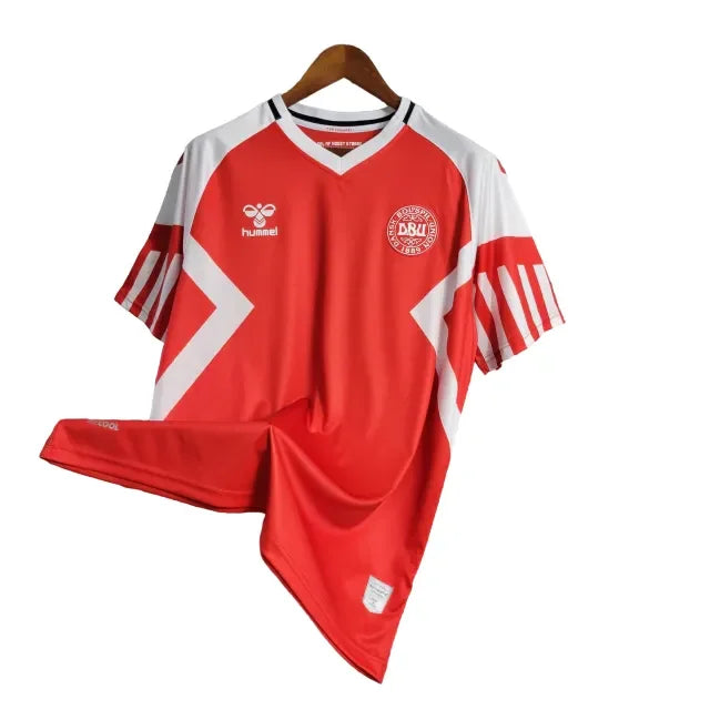 Camisa Seleção da Dinamarca I (Home) 23/24 - Torcedor Masculina - Vermelho - Manto Elegante