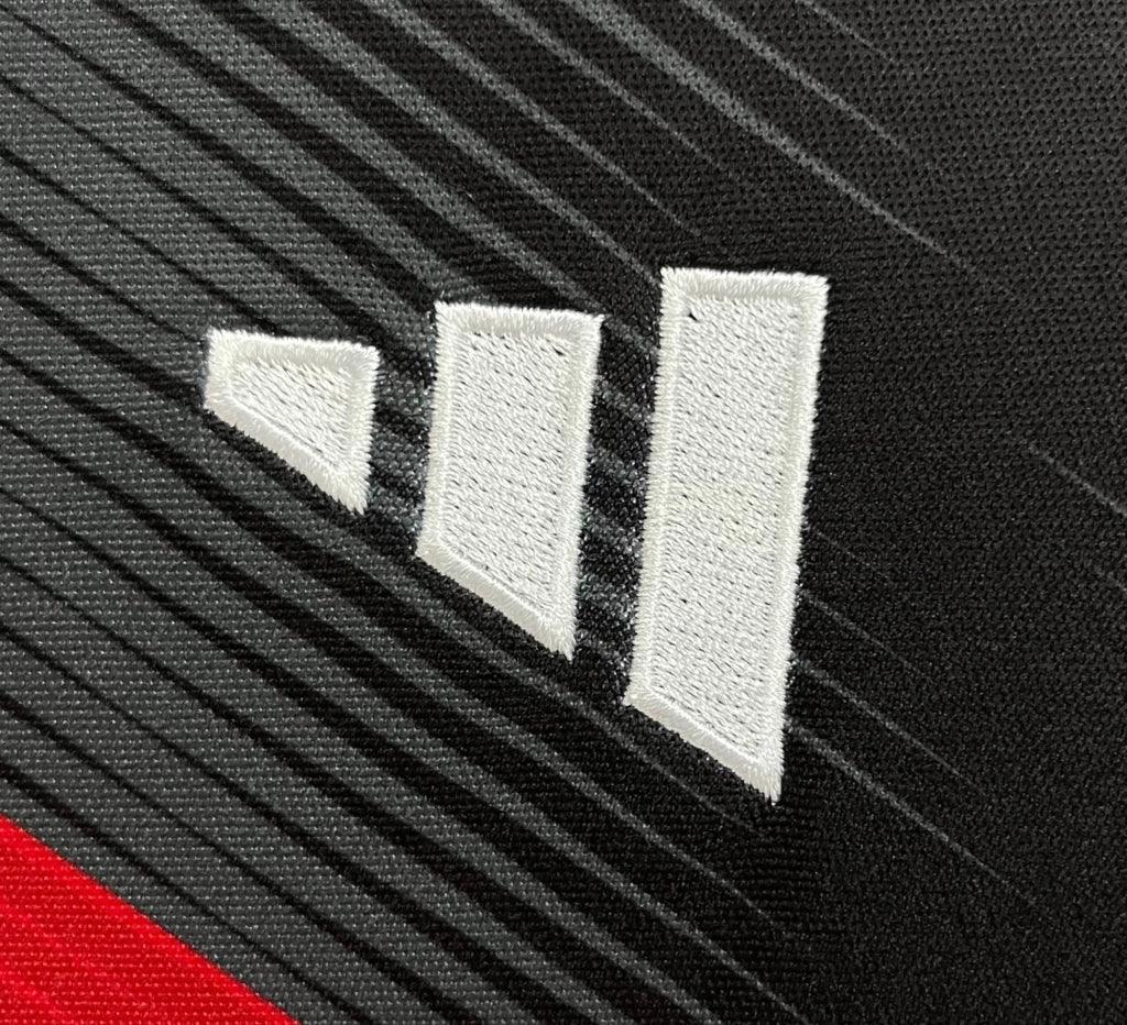 Camisa Flamengo I 23/24 - Torcedor Masculina - Vermelho e Preto - Manto Elegante