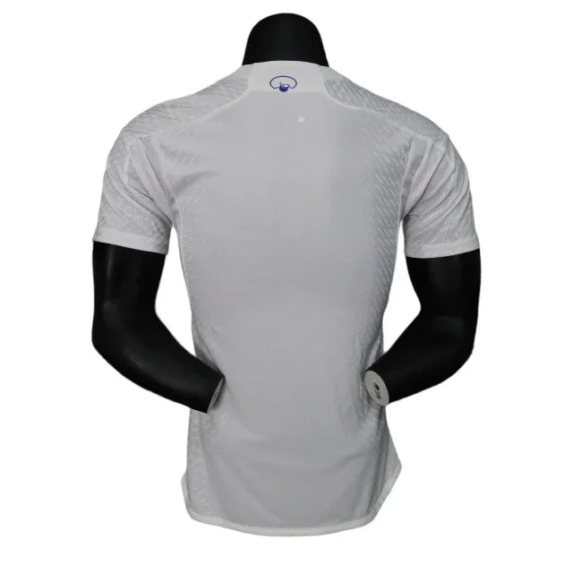 Camisa Leeds United I (Home) 23/24 - Jogador Masculina - Branco - Manto Elegante