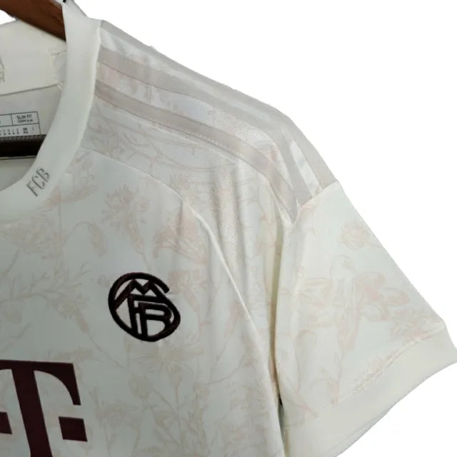 Camisa Bayern de Munique III (Third) 23/24 - Torcedor Masculina - Bege - Manto Elegante
