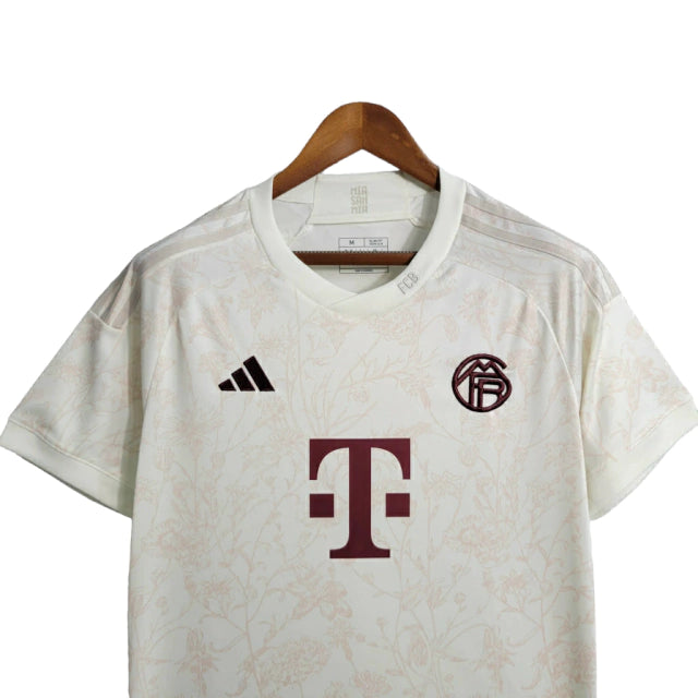 Camisa Bayern de Munique III (Third) 23/24 - Torcedor Masculina - Bege - Manto Elegante