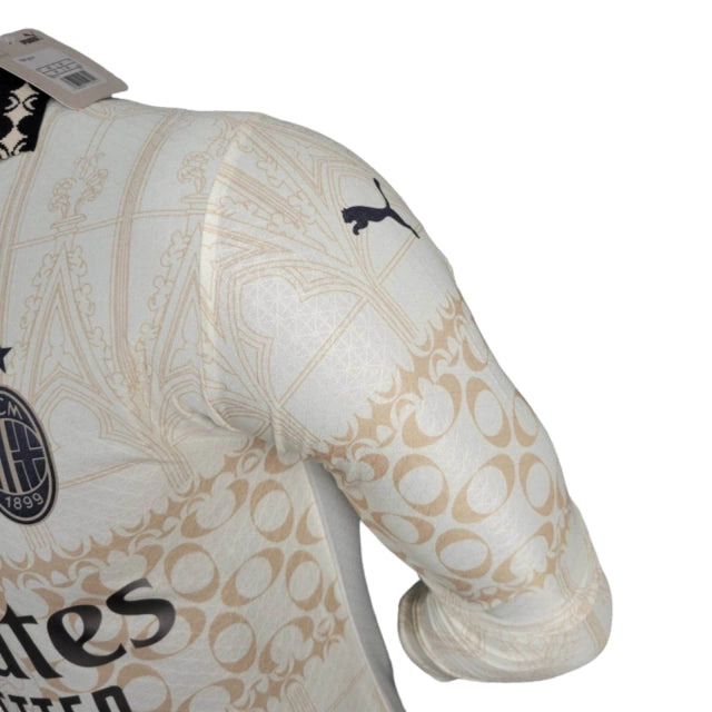 Camisa Manga Longa Milan 24/25 - Jogador Masculina - Off White - Manto Elegante