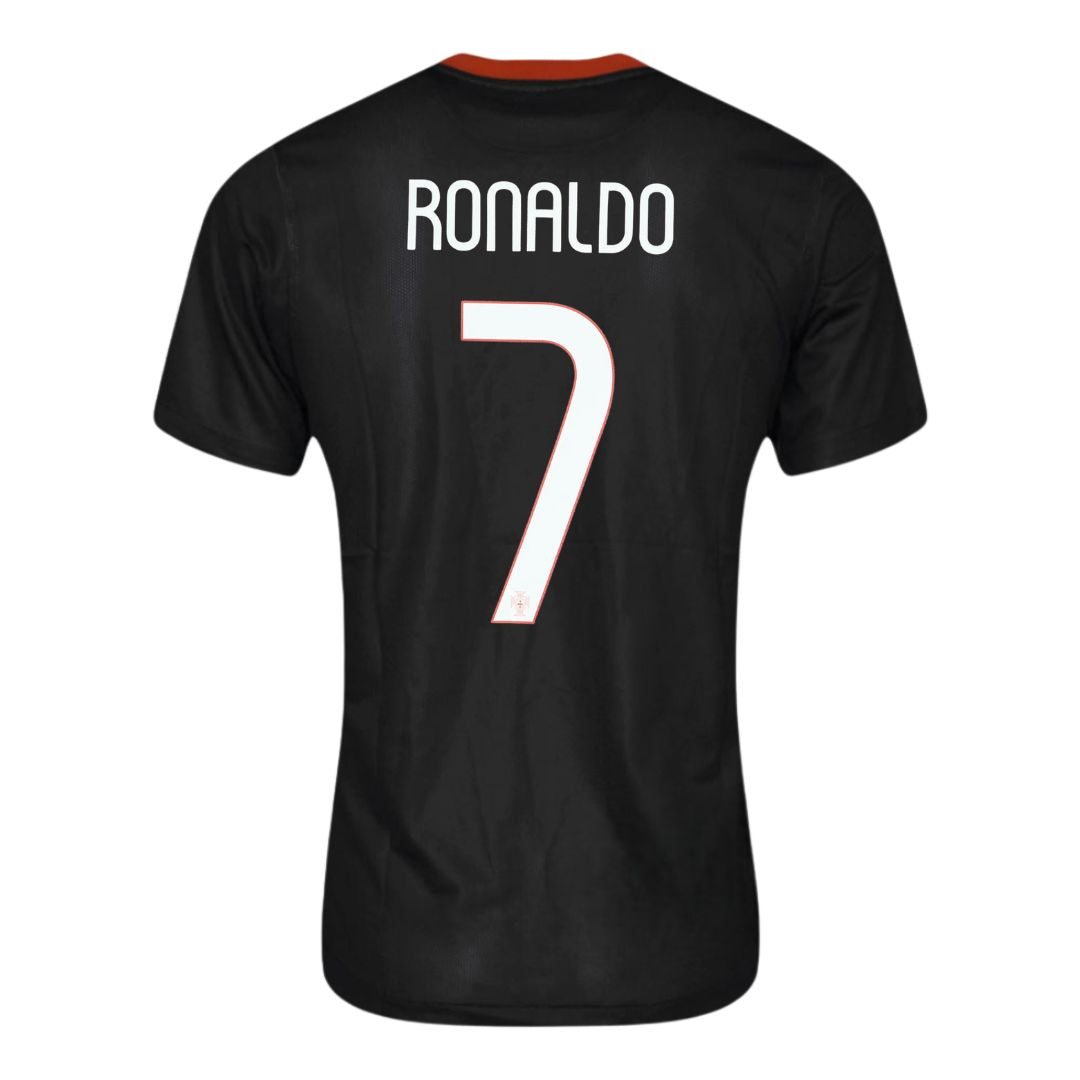 Camisa Retrô Portugal II Cristiano Ronaldo #7 2015 - Torcedor Masculina - Preto