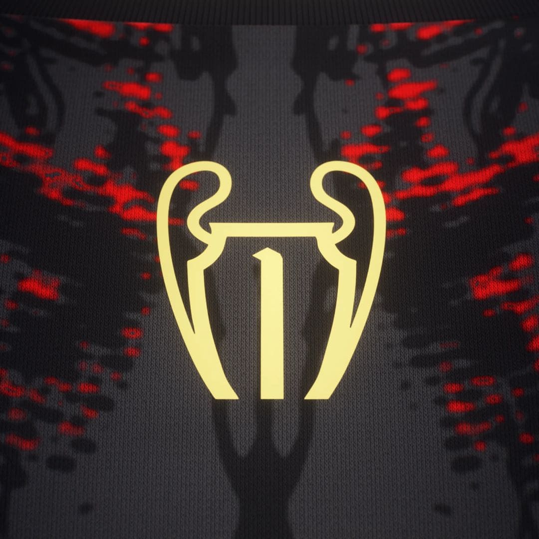 Camisa "The Parisians" 25/26 - Campeão de 2025 - Edição Especial - Torcedor Masculina - Preto e Vermelho