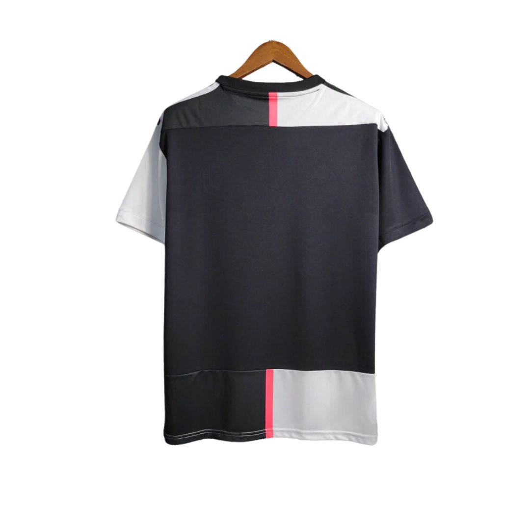 Camisa Retrô Juventus I (Home) 2019 - Torcedor Masculina - Branco e Preto