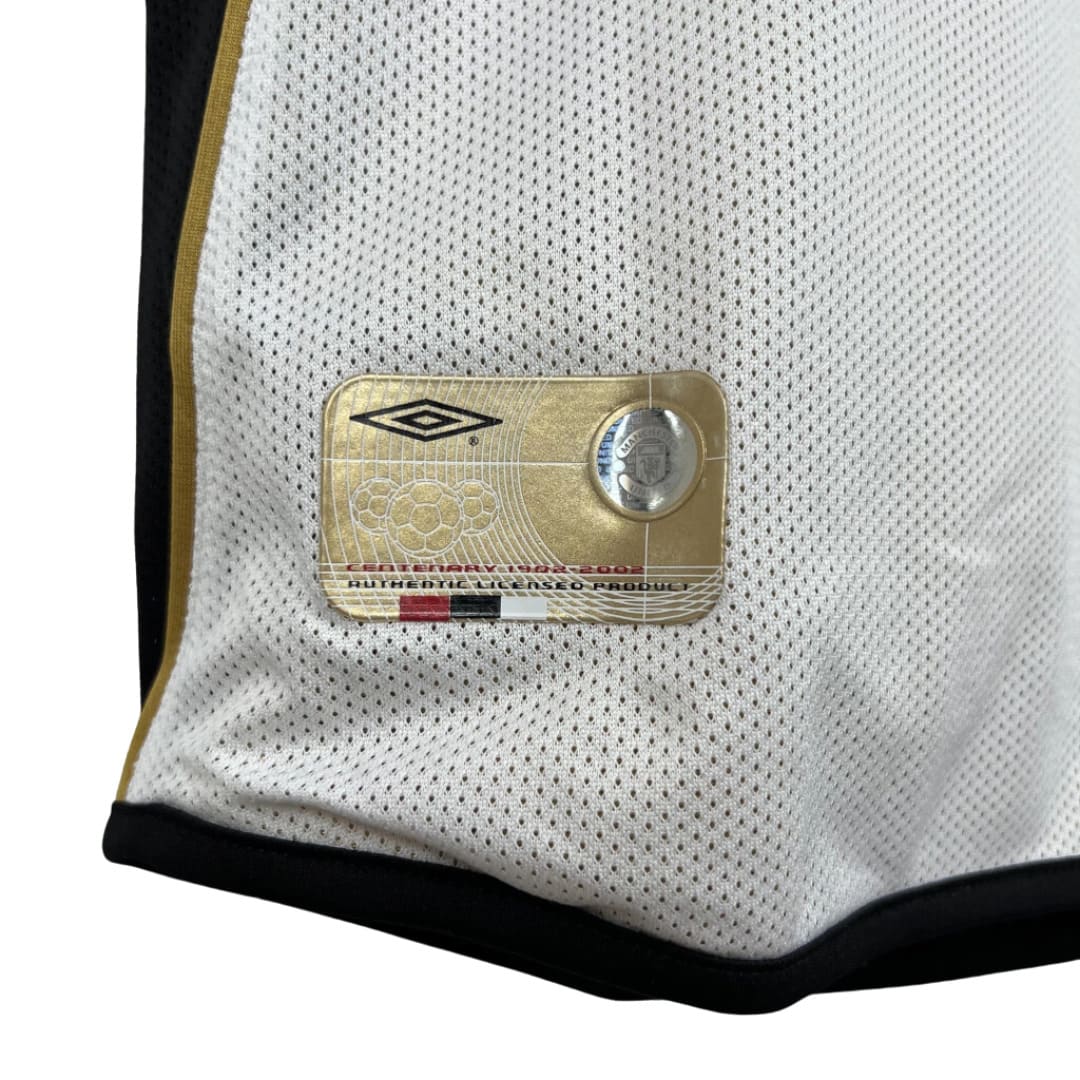 Camisa Retrô Dupla Face Manchester United 01/02 Edição Especial de 100 Anos - Torcedor Masculina - Branco ou Dourado