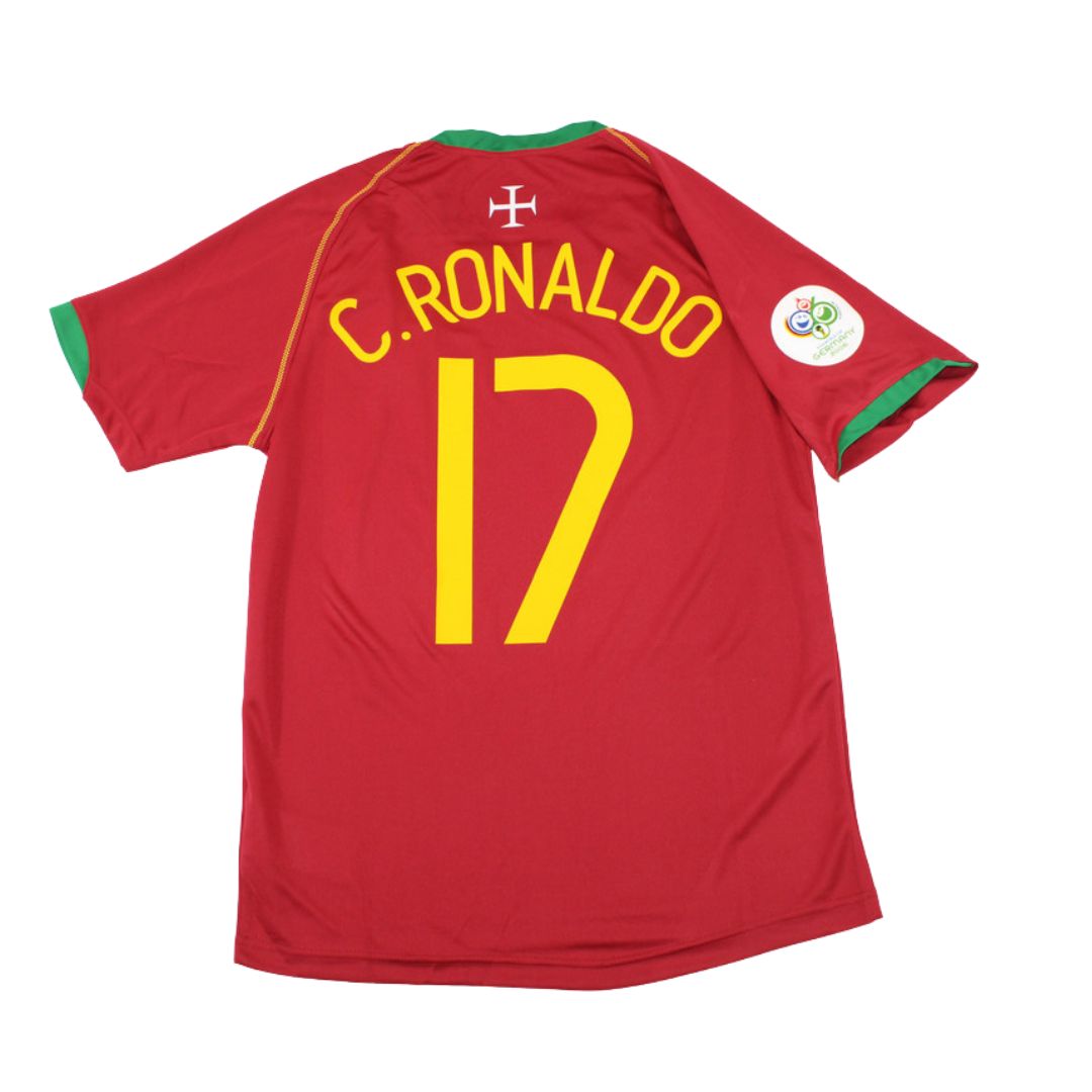 Camisa Retrô Portugal I Cristiano Ronaldo #17 2006 - Torcedor Masculina - Vermelho
