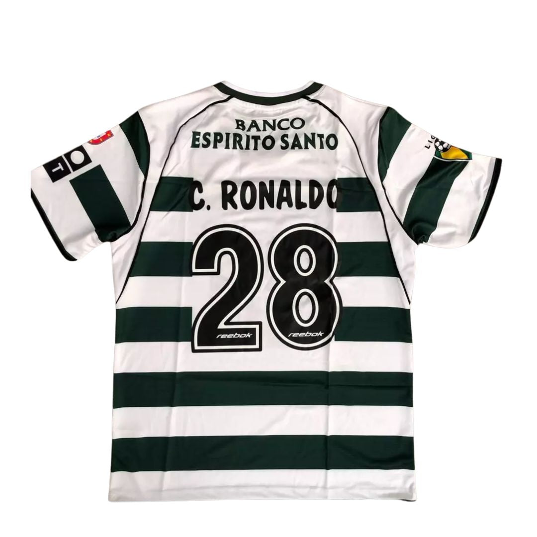 Camisa Retrô Sporting I Cristiano Ronaldo #28 2001 - Torcedor Masculina - Branco e Verde