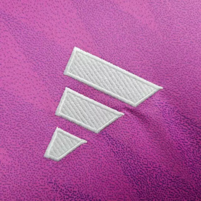 Camisa Seleção da Alemanha II (Away) 24/25 - Torcedor Masculina - Roxo e Rosa - Manto Elegante