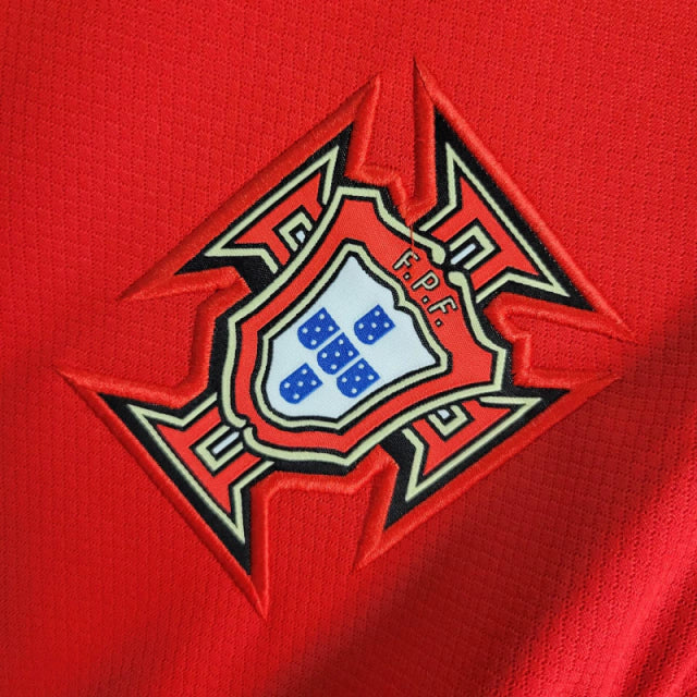 Camisa Seleção de Portugal I (Home) 24/25 - Torcedor Masculina - Vermelho - Manto Elegante