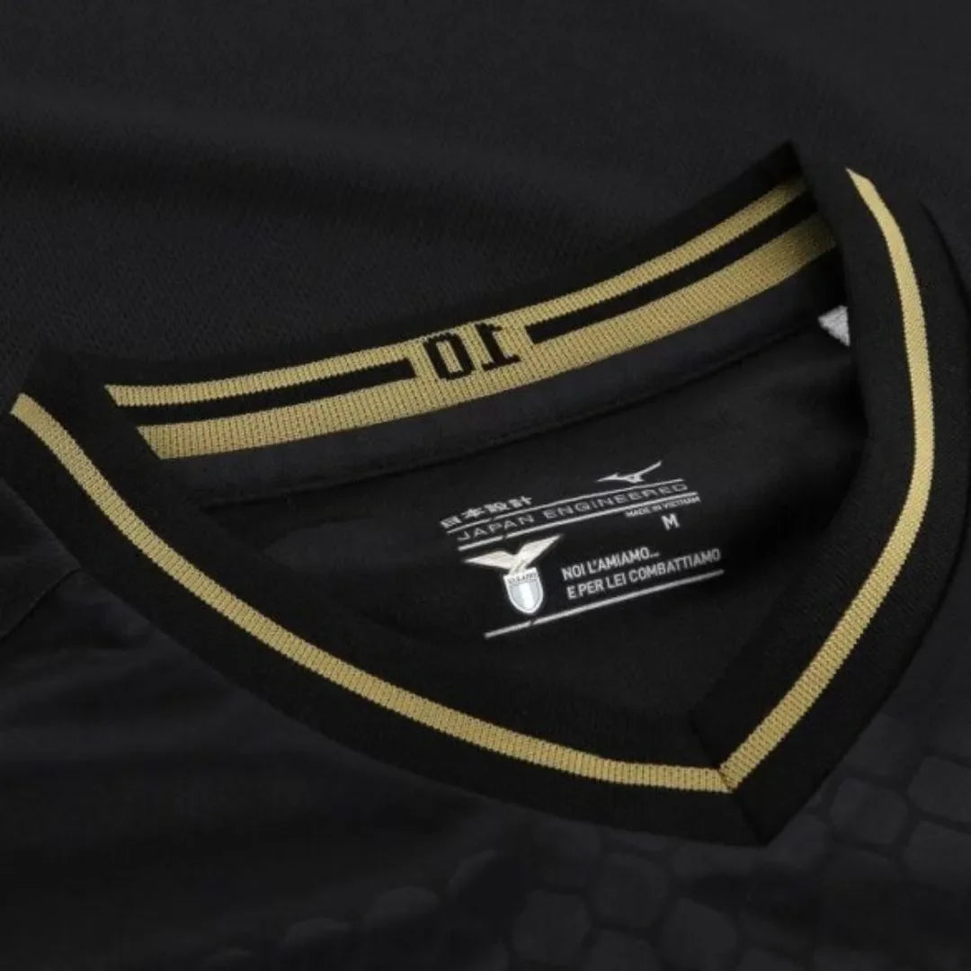 Camisa Lazio Edição Especial 23/24 - Torcedor Masculina - Preto - Manto Elegante