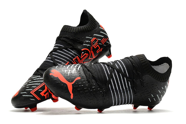 Chuteira de Campo Puma Future Z 1.1 FG - Preto e Vermelho - Manto Elegante