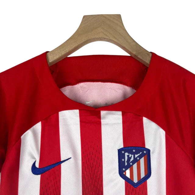 Conjunto Infantil Atlético de Madrid I (Home) 23/24 - Vermelho e Branco - Manto Elegante