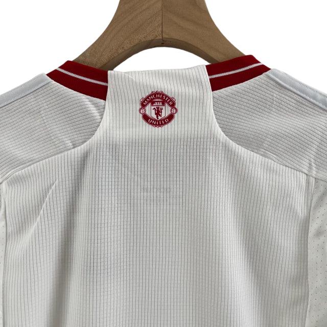 Conjunto Infantil Manchester United III (Third) 23/24 - Branco - Manto Elegante