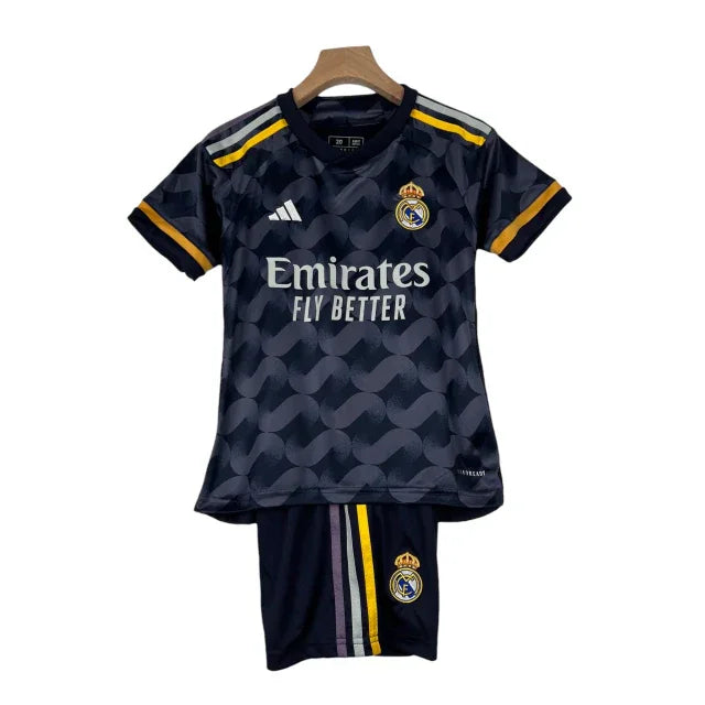 Conjunto Infantil Real Madrid II (Away) 23/24 - Cinza - Manto Elegante