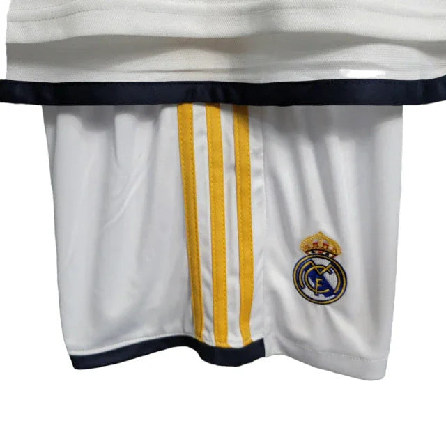 Conjunto Infantil Real Madrid I (Home) 23/24 - Branco - Manto Elegante