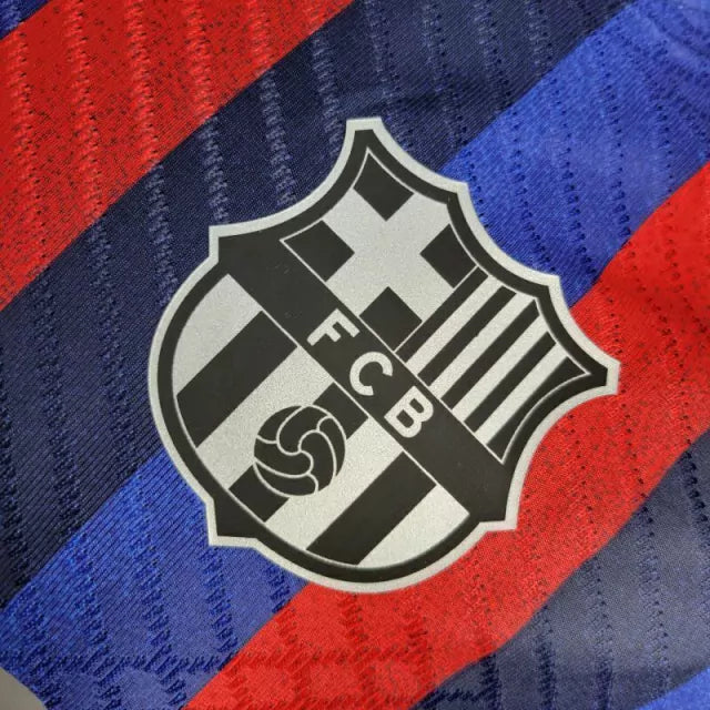 Camisa Barcelona Edição Especial 24/25 - Jogador Masculina - Azul e Vermelho