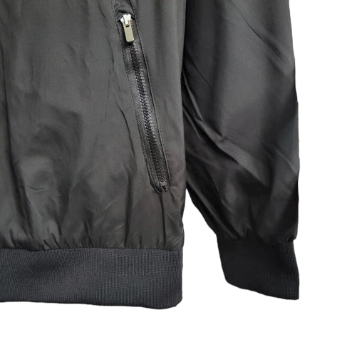 Jaqueta Corta-Vento Liverpool 23/24 - Masculina - Preto - Manto Elegante