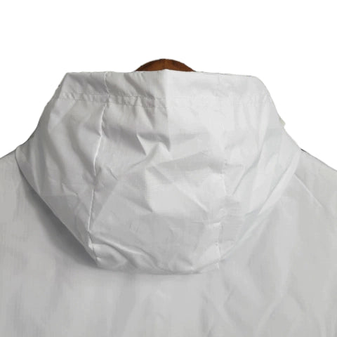 Jaqueta Corta-Vento Real Madrid 23/24 - Masculina - Branco - Manto Elegante