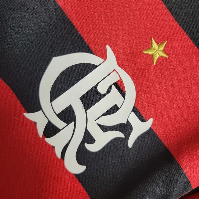 Camisa Manga Longa Retrô Flamengo I 08/09 - Torcedor Masculina - Vermelho e Preto - Manto Elegante