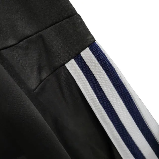 Jaqueta São Paulo 23/24 - Masculina - Preto | Escudo Bordado de Preto - Manto Elegante