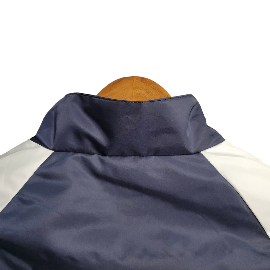 Jaqueta Corta-Vento Flamengo 23/24 - Masculina - Azul Marinho e Branco - Manto Elegante
