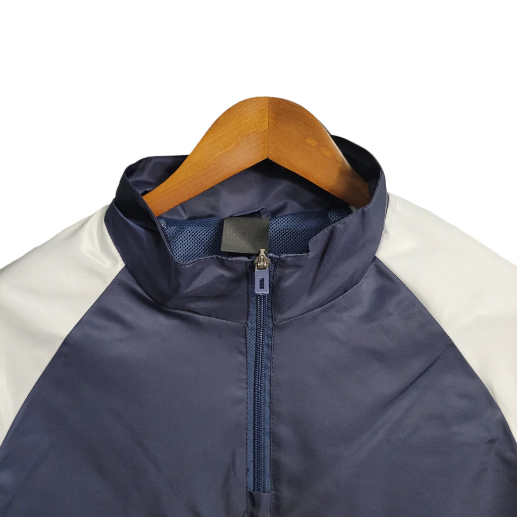 Jaqueta Corta-Vento Flamengo 23/24 - Masculina - Azul Marinho e Branco - Manto Elegante