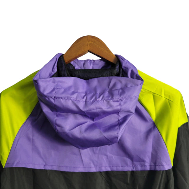 Jaqueta Corta-Vento Brasil 23/24 - Masculina - Preto, Roxo e Amarelo - Manto Elegante