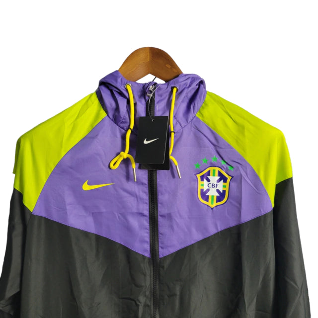 Jaqueta Corta-Vento Brasil 23/24 - Masculina - Preto, Roxo e Amarelo - Manto Elegante