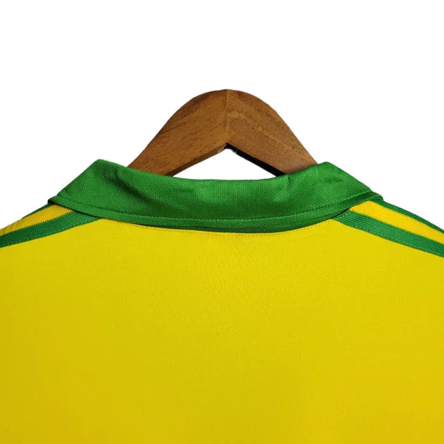 Camisa Retrô do Brasil I 1979 - Torcedor Masculina - Amarelo - Manto Elegante