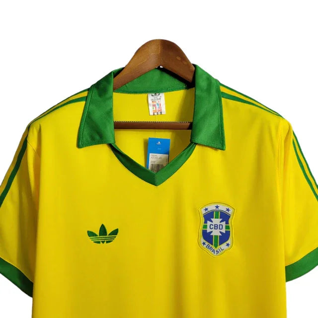 Camisa Retrô do Brasil I 1979 - Torcedor Masculina - Amarelo - Manto Elegante