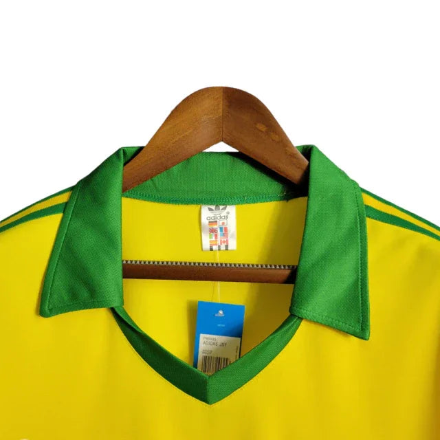 Camisa Retrô do Brasil I 1979 - Torcedor Masculina - Amarelo - Manto Elegante