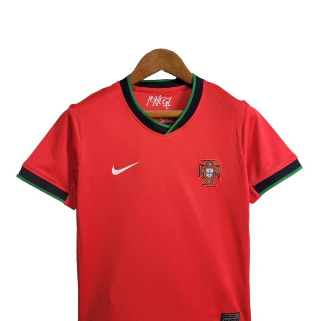 Conjunto Infantil Seleção de Portugal I (Home) 24/25 - Vermelho