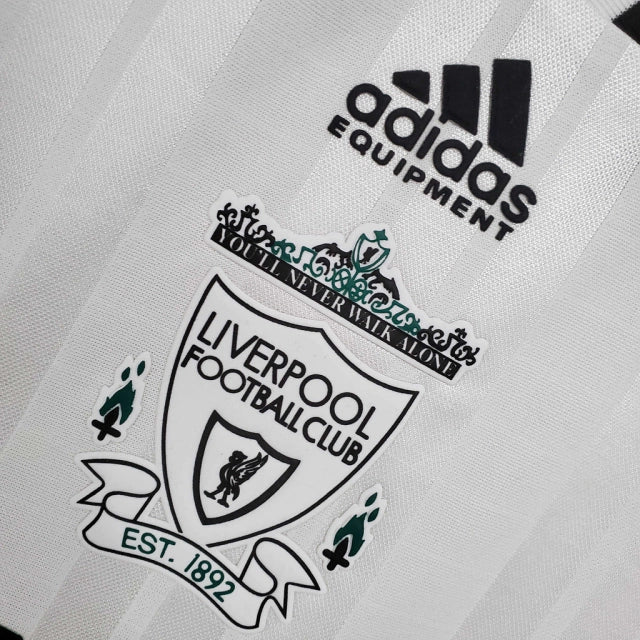 Camisa Retrô Liverpool II (Away) 1993 - Torcedor Masculina - Branco, Verde e Preto - Manto Elegante