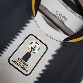 Camisa Retrô Atlético Mineiro I 2013 - Torcedor Masculina - Preto e Branco