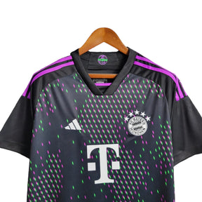 Camisa Bayern de Munique II (Away) 23/24 - Torcedor Masculina - Preto - Manto Elegante