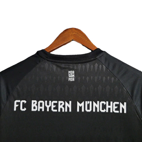 Camisa de Goleiro Bayern de Munique 23/24 - Torcedor Masculina - Preto - Manto Elegante