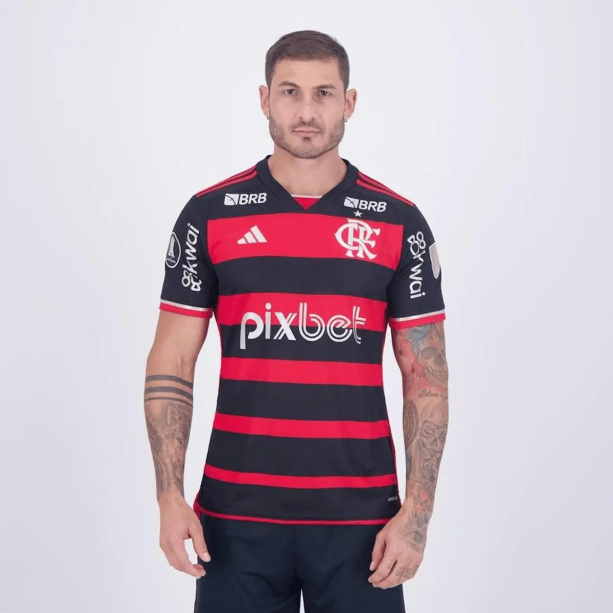 Camisa Flamengo I C/ Todos os Patrocínios e Patch Libertadores 24/25 - Torcedor Masculina - Vermelho e Preto