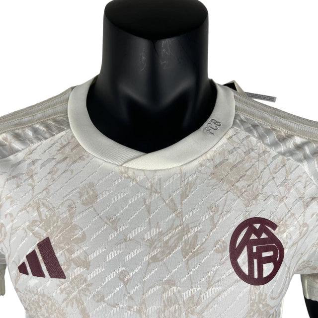 Camisa Bayern de Munique III (Third) 23/24 - Jogador Masculina - Branco - Manto Elegante