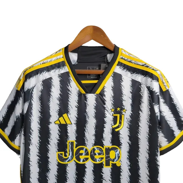 Camisa Juventus I (Home) 23/24 - Torcedor Masculina - Preto e Branco - Manto Elegante