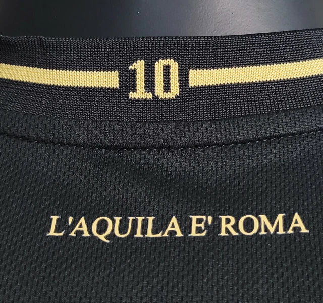 Camisa Lazio Edição Especial 23/24 - Jogador Masculina - Preto e Dourado - Manto Elegante