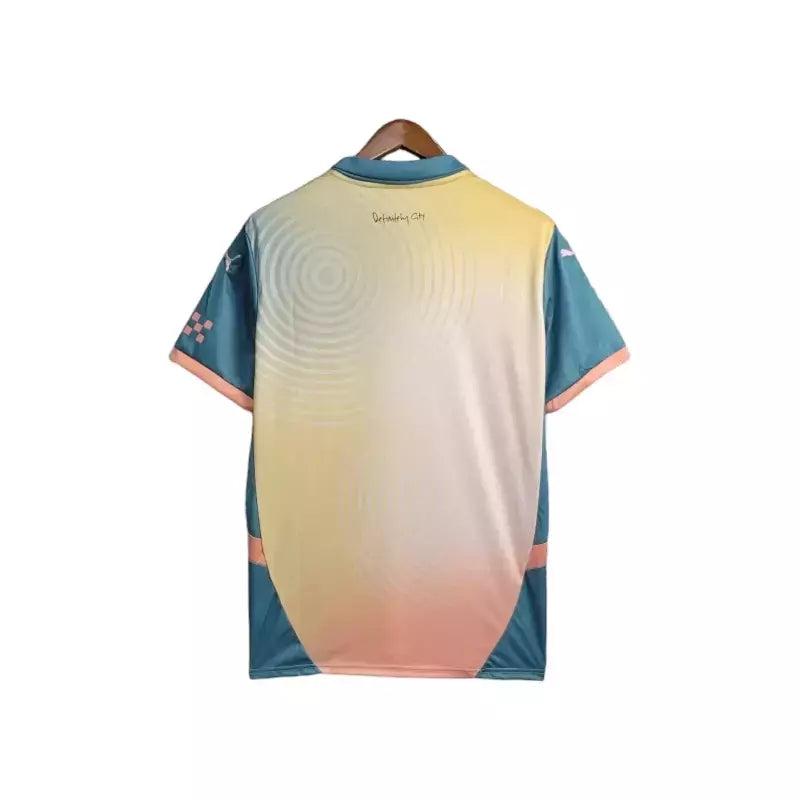 Camisa Manchester City IV (Fourth) 24/25 - Torcedor Masculina - Azul e Rosa