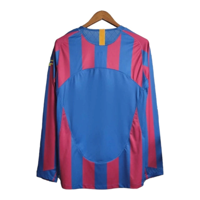 Camisa Manga Longa Retrô Barcelona I (Home) 05/06 - Torcedor Masculina - Vermelho e Azul - Manto Elegante