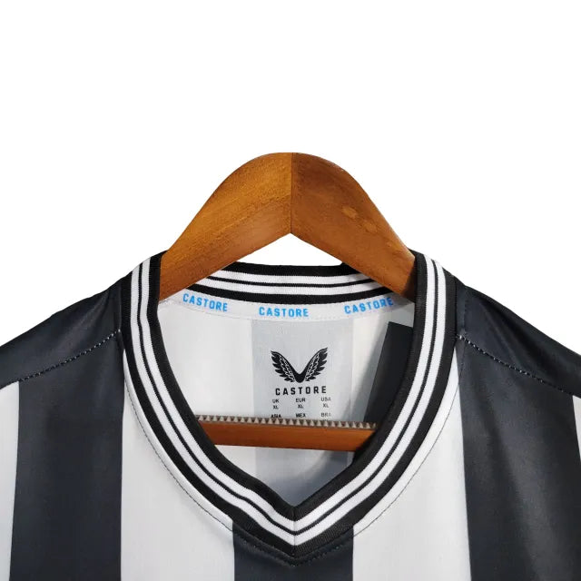 Camisa Newcastle I (Home) 23/24 - Torcedor Masculina - Branco e Preto - Manto Elegante