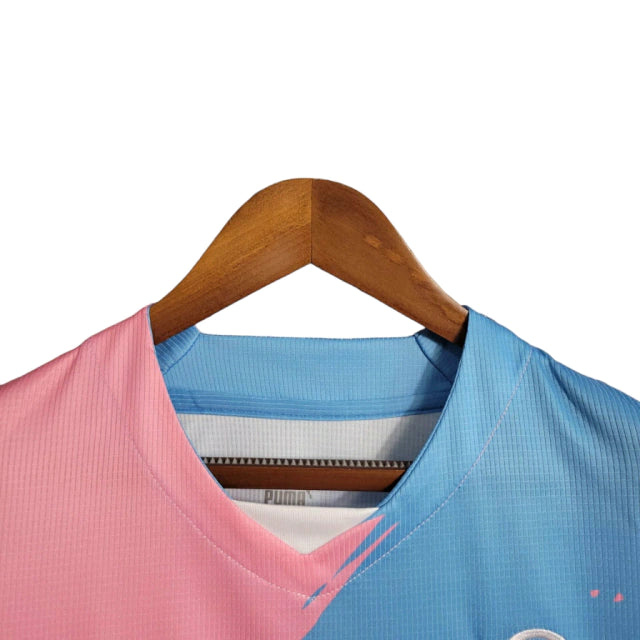 Camisa Palmeiras Edição Especial 23/24 - Torcedor Masculina - Branco, Rosa e Azul - Manto Elegante